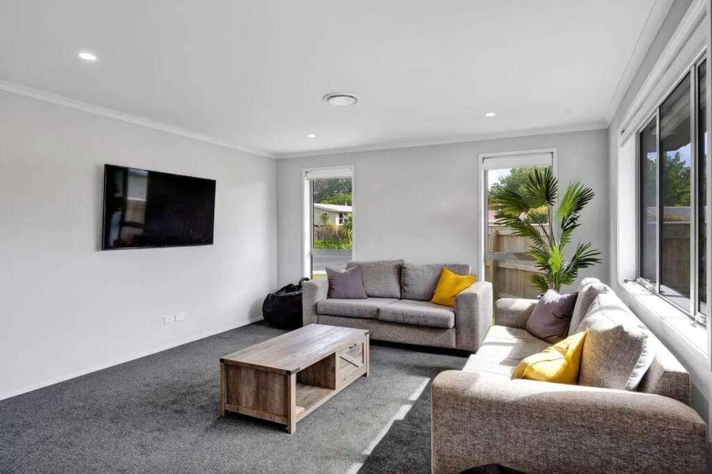 Fairbank Avenue Villa สแตรทฟอร์ด ภายนอก รูปภาพ